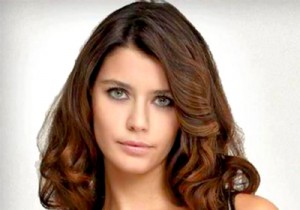 BEREN SAAT PATRON OLUYOR...